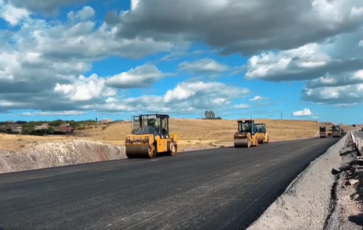 Ընթացքի մեջ է Աշտարակ-Թալին 34 կմ հատվածի շինարարությունը