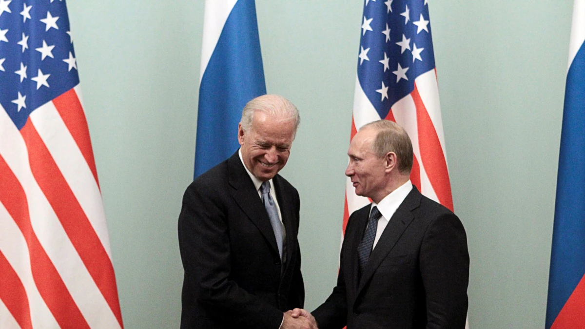 В Кремле готовы рассмотреть предложение о встрече российского и американского президентов на саммите G20