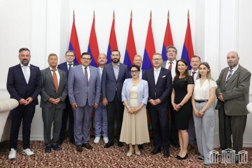 ԱԺ-ից հայտարարել են՝ առանցքային էր ՀՀ-ԵՄ վիզաների ազատականացման շուրջ երկխոսության մեկնարկը