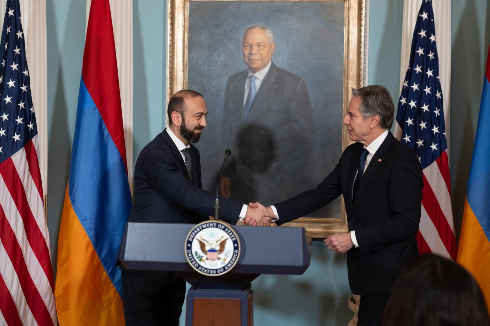 Ամուր գործընկերությունների միջոցով  կարող ենք օգնել կայուն տարածաշրջանային անվտանգության կառուցմանը. Բլինքենը՝ Հայաստանի հետ ստորագրված փաստաթղթի մասին