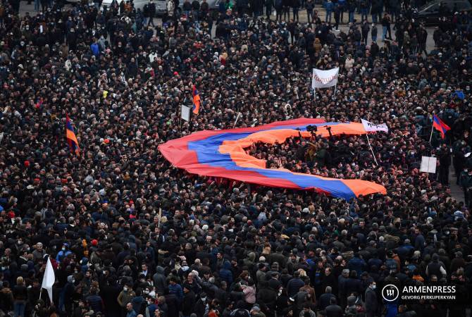 Մարդահամարի նախնական տվյալներով Հայաստանի մշտական բնակչության թիվը կազմել է 2 միլիոն 928 հազար 914 մարդ