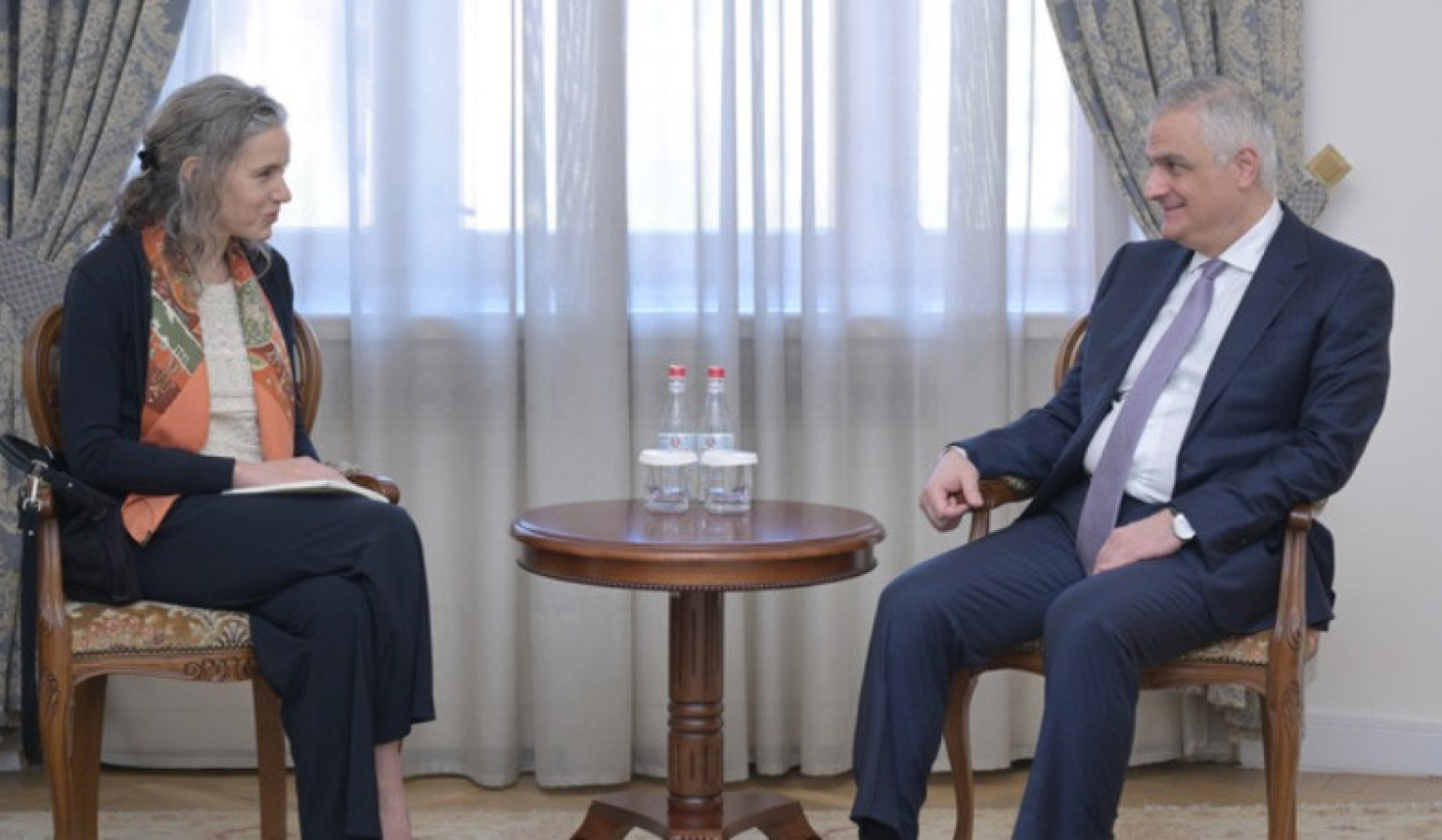 Մհեր Գրիգորյանն ու Մագդալենա Գրոնոն քննարկել են սահմանազատման գործընթացը