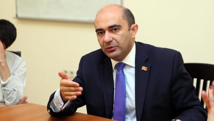 Արցախցիները հանդիպում են Էդմոն Մարուքյանի հետ` ուղիղ