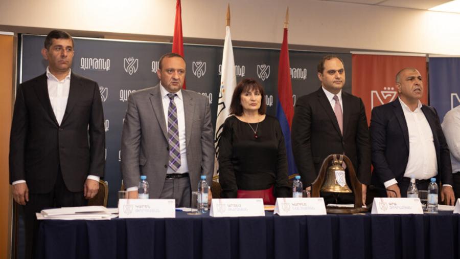 «Զարթոնք» կուսակցության թիմի 3 անդամ բերման է ենթարկվել ոստիկանության Թալինի բաժին. հայտարարություն