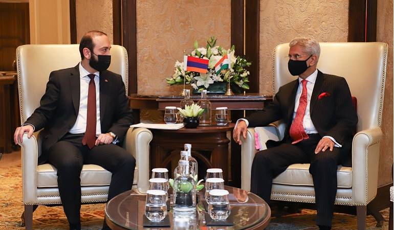 ՀՀ և Հնդկաստանի ԱԳ նախարարները քննարկել են տրանսպորտային կոմունիկացիաների ոլորտում համագործակցության խորացման հեռանկարները