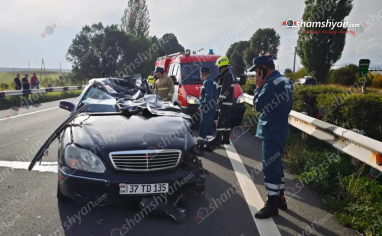 Սևանում բախվել են «Mercedes»-ն ու «ԶԻԼ» բեռնատարը․ կա 1 զnհ