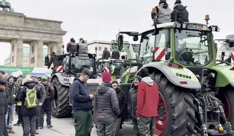 Գերմանիայում սկսվել է ֆերմերների մեկշաբաթյա գործադուլը