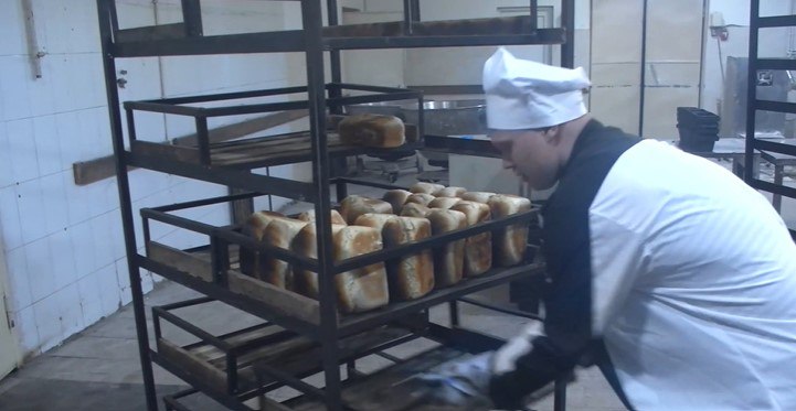 ՌԴ խաղաղապահները հայաթափված Արցախում հաց են թխել