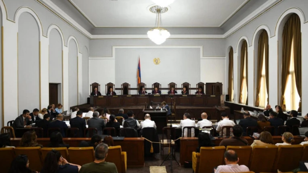 Ինչպես են քվեարկել քաղաքացիները. ՍԴ–ն շփոթել է երկու տարբեր իրավական չափանիշ․ «Փաստ»