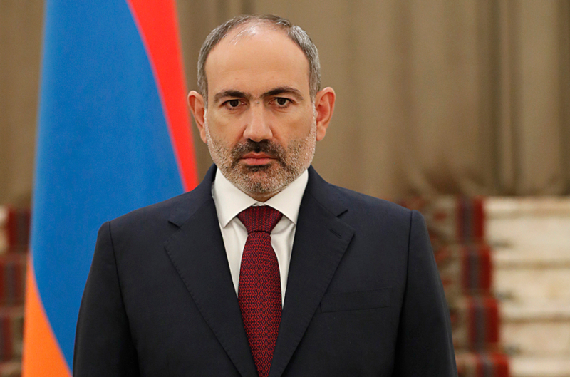 Премьер Пашинян подал в отставку