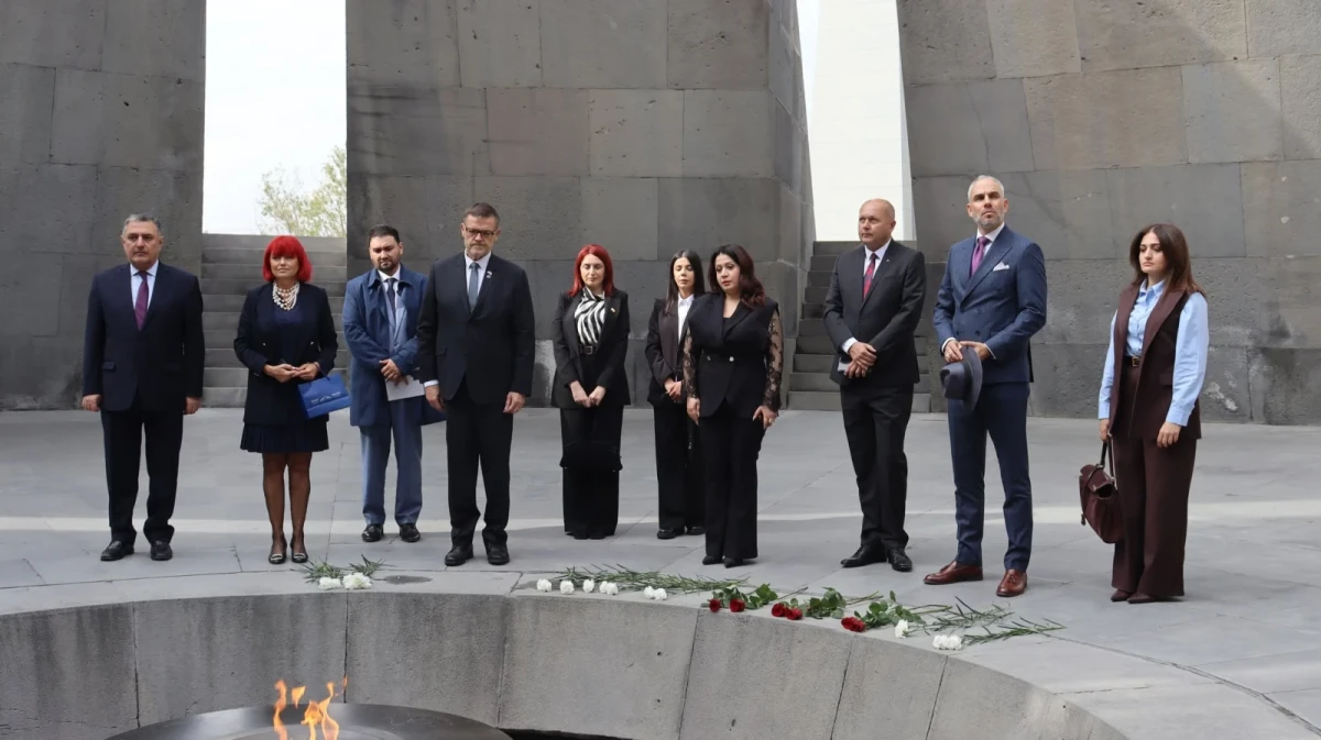Չեխիայի խորհրդարանի պատվիրակությունը այցելել է Հայոց ցեղասպանության հուշահամալիր