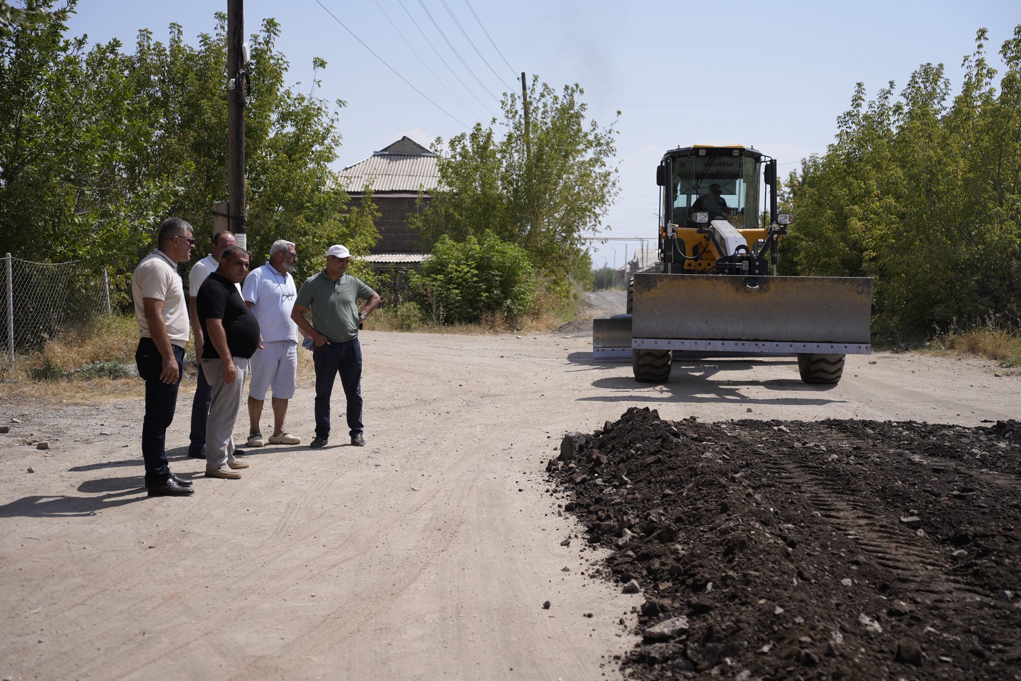 Փողոցների լայնածավալ խճապատման, հարթեցման, բարեկարգման աշխատանքներ՝ Մարմաշենում