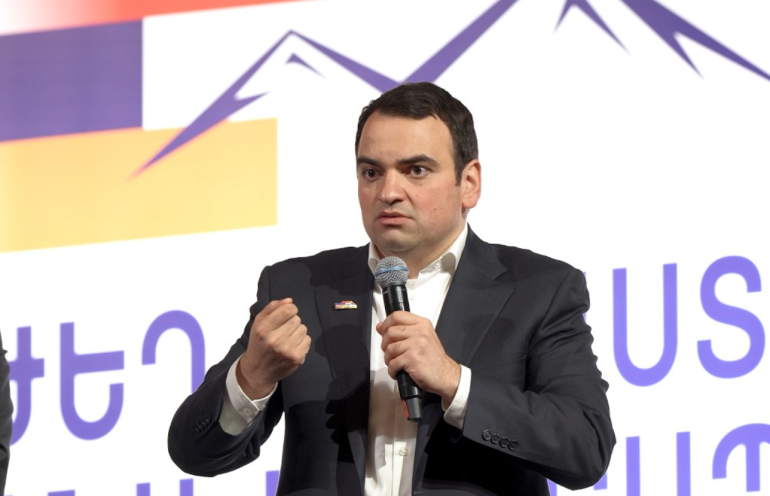 Սիսիանում մարդն ունենալու է աշխատանք, գյուղերում՝ մարդիկ ապրուստ են ունենալու. Նարեկ Կարապետյան 