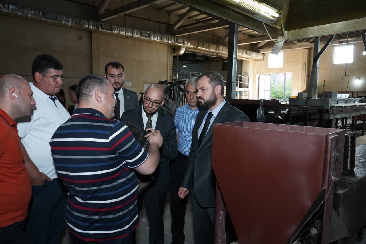 Գևորգ Պապոյանը ծանոթացել է «Արմբազալտ» ՓԲԸ-ի գործունեությանը