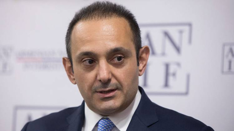 ԱՆԻՖ-ի նախկին տնօրեն Դավիթ Փափազյանը՝ միջազգային սկանդալի կենտրոնում. Hetq.am