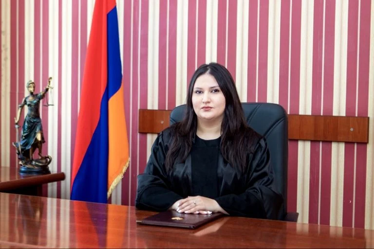 Կալանավորված դատավոր Ալեքսանյանը հրաժարվում է ցուցմունք տալ. «Ժողովուրդ»
