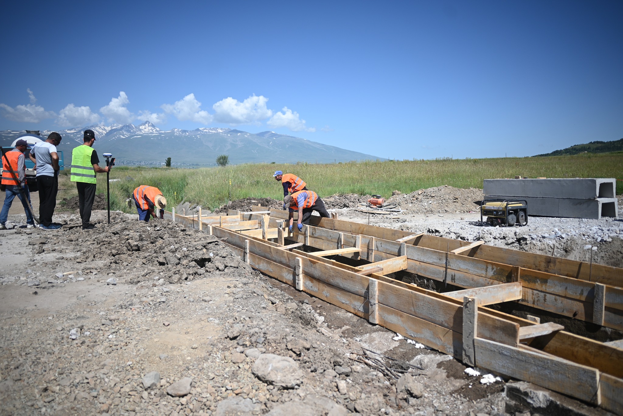 Հիմնանորոգվում է Տ-1-62, /Հ-4/-Երնջատափ-Շողակն ավտոճանապարհի մի հատվածը