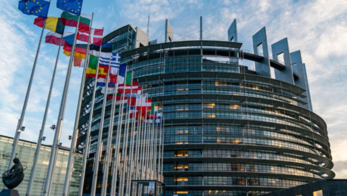 Европарламент принял две резолюции с требованием применить санкции в отношении Азербайджана