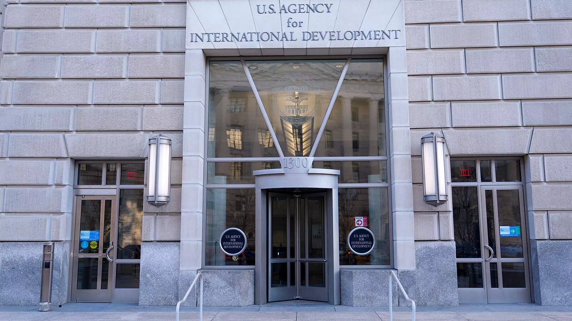 Վերջին օրերին աշխատանքից զրկվել է USAID-ի ավելի քան 400 աշխատակից. NYT