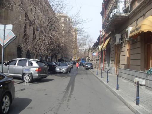 Բուզանդի փողոցի որոշ հատվածներում կարգելվի տրանսպորտային միջոցների կանգառը