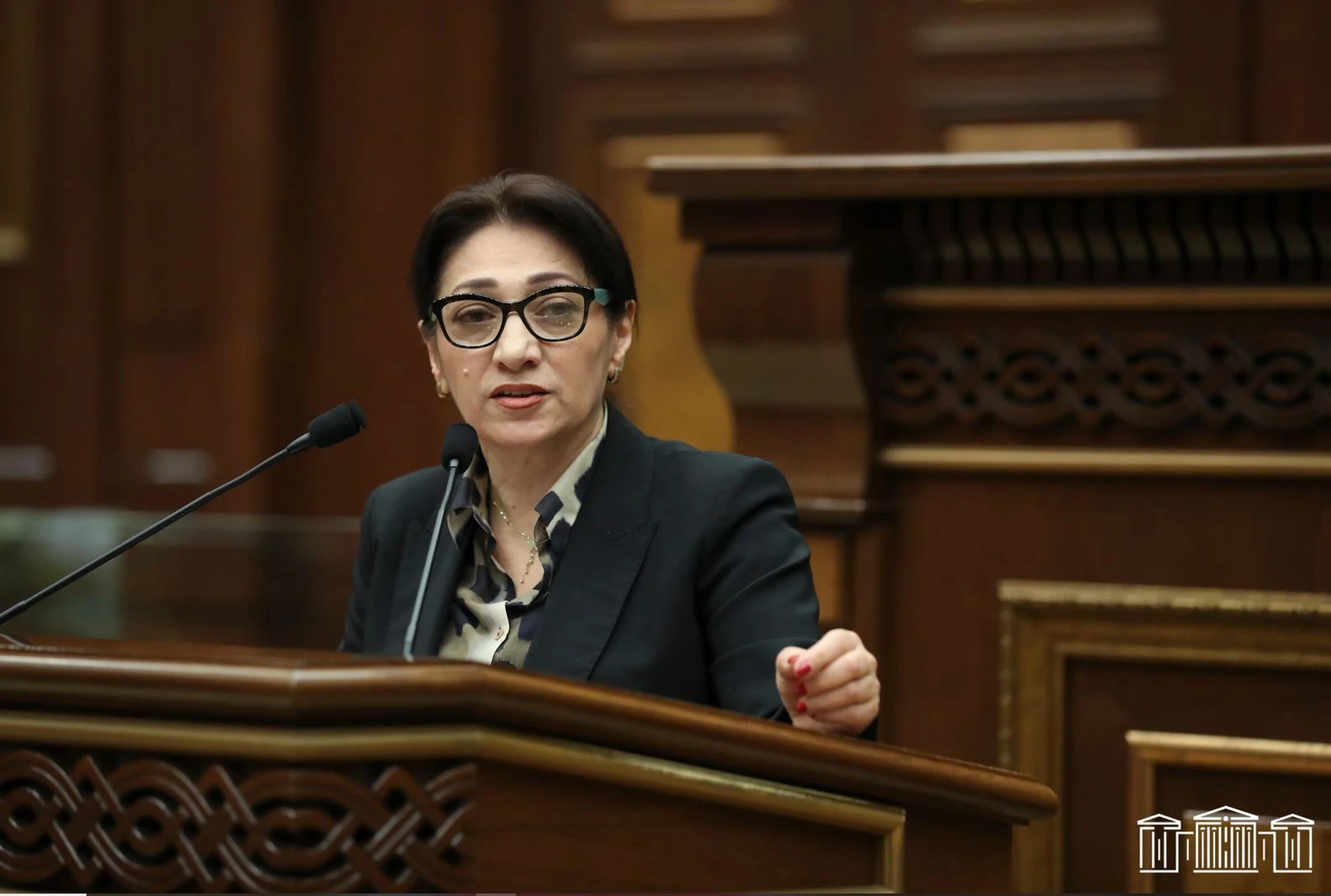 Բլոգերը հայտնվել է Կիրանցի դպրոցի բունկերում, նկարահանել և տարածել. Լիլիթ Գալստյանն ահազանգում է