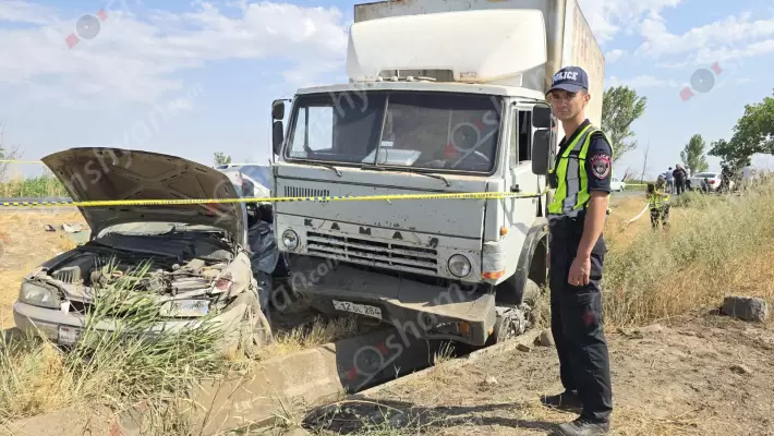 Արմավիրի մարզում բախվել են «Opel»-ն ու «Kamaz»-ը և հայտնվել դաշտում. կան 1 զոհ և 1 վիրավոր