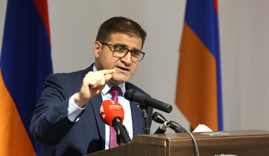 «Հանուն Հանրապետության» կուսակցությունը ՏԻՄ ընտրություններին մասնակցած ուժերից միայն մեկի հետ է սկսել բանակցել․ Բաբաջանյան