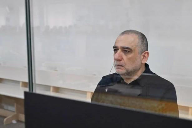 Ռուբեն Վարդանյանն ու իր փաստաբանը կրկին ինքնաբացարկի միջնորդություն են ներկայացրել դատավորներին