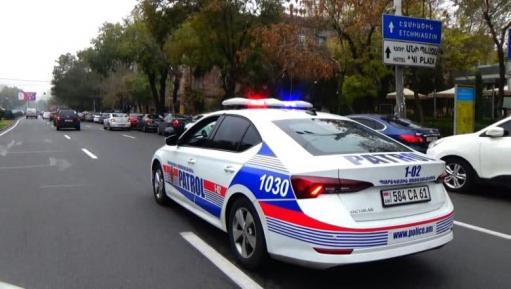 Պարեկները 28-ամյա քաղաքացու «BMW»-ից թմրանյութ ու կաթուցիչ են հայտնաբերել