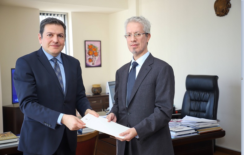ԱԳ նախարարի տեղակալը Կիպրոսի դեսպանին է ներկայացրել ադրբեջանական ագրեսիայի հետևանքով ստեղծված իրավիճակը