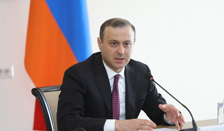 Исполняющий обязанности министра иностранных дел Армен Григорян принял аккредитованных в Армении глав дипломатических представительств