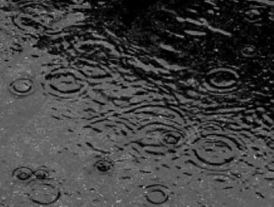 Անձրևաջրերը լցվել են Երևանի Բաղրամյան պողոտայում գտնվող ավտոպարկ
