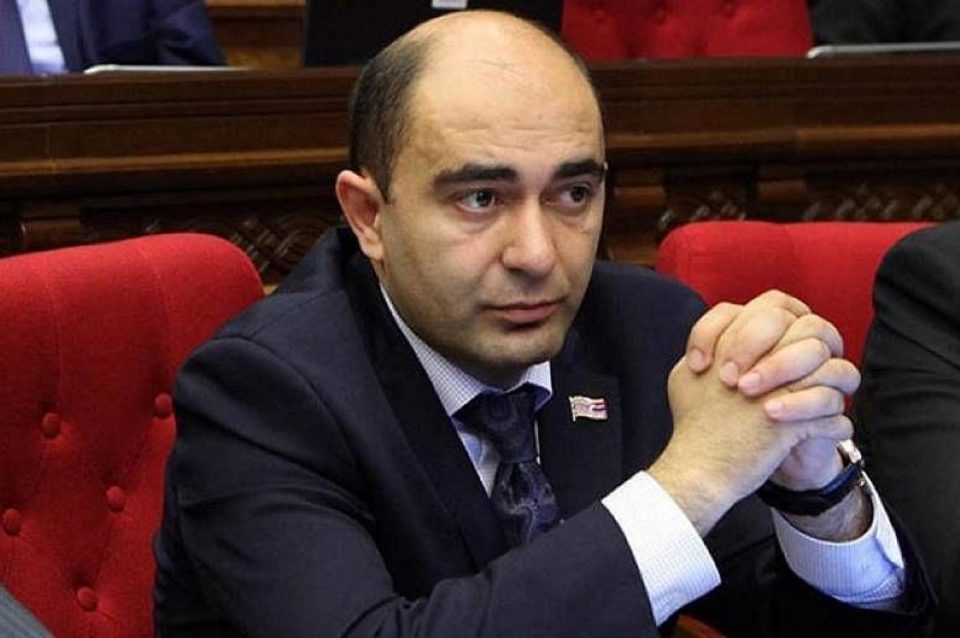 Пашинян пообещал генералитету, что никакого расследования относительно хода военных действий в Арцахе не будет: Марукян