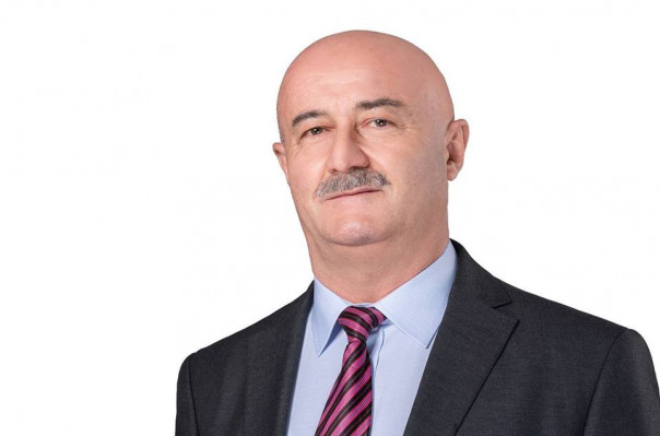 Հովիկ Աղազարյանը հավելյալ 200 հազար դրամ է խոստանում ընտրակաշառքի հետ կապված տեսագրություն ներկայացնելու համար