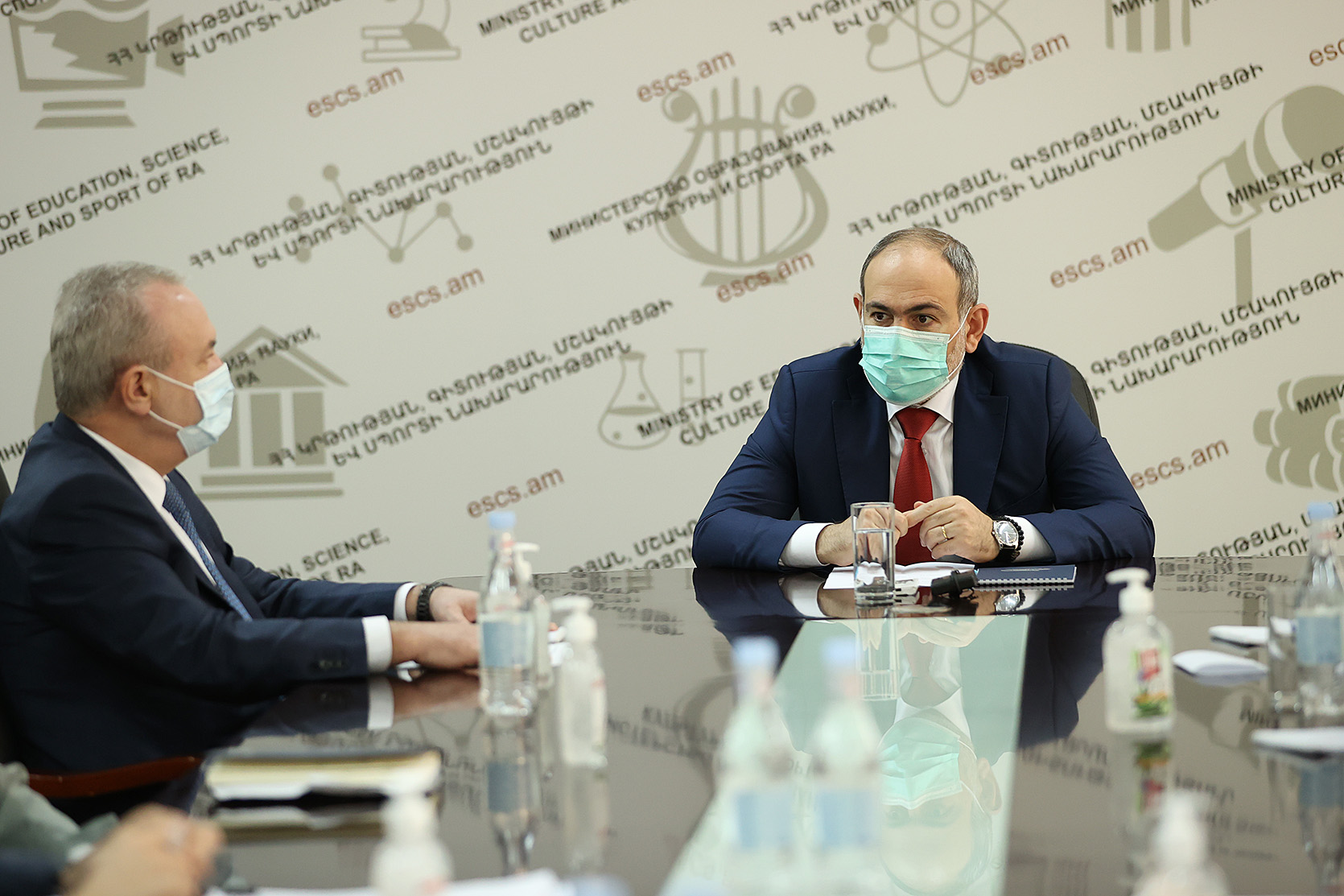 Պատրաստվում ենք փոխել ուսուցիչների վճարման համակարգը՝ աշխատավարձերը 30-50 տոկոսով կբարձրանան․ վարչապետ