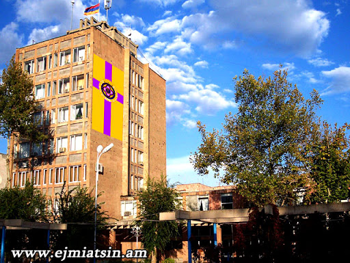 «Փաստ»․ Էջմիածնի քաղաքապետարանը համաքաղաքային միջոցառումների անցկացման համար կծախսի 19 մլն 115 հազար դրամ