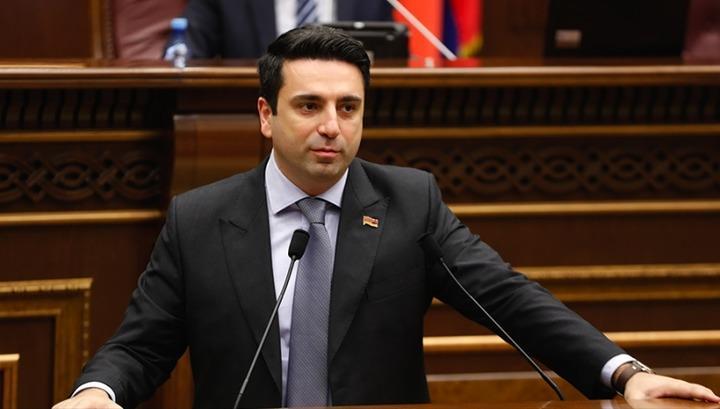 Հիմա Վազգեն Մանուկյանին Վազգեն Գալստանյանով փոխելուց հետո ի՞նչ փուլ է գալու․ ԱԺ նախագահը՝ ընդդիմությանը