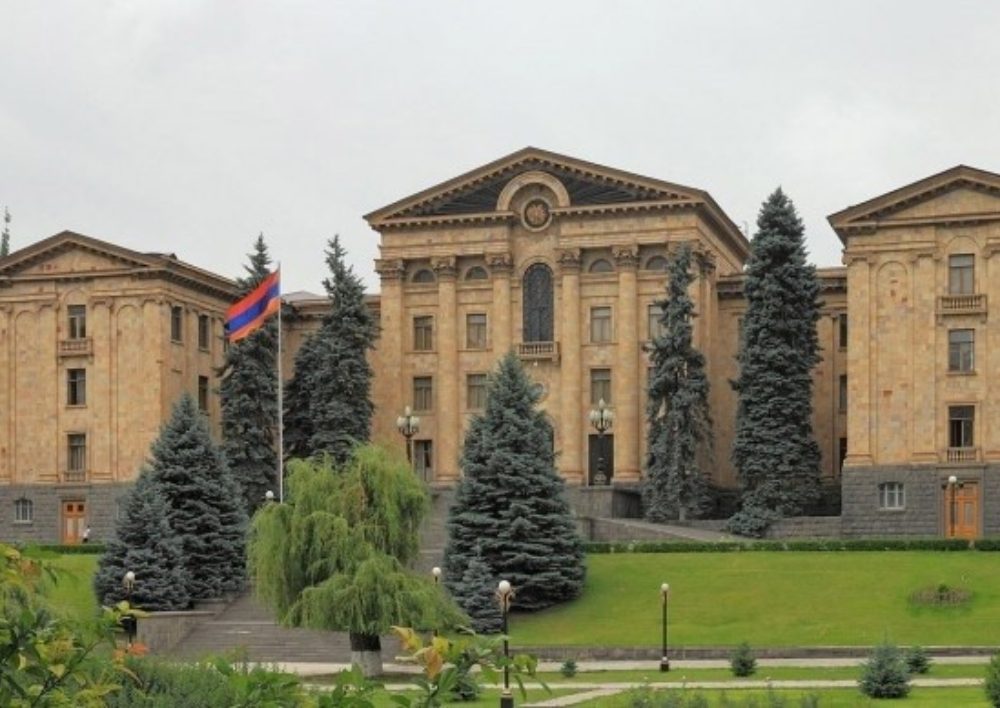 ՀՀ ԱԺ 9-րդ գումարման առաջին նստաշրջանը շարունակվում է՝ ուղիղ