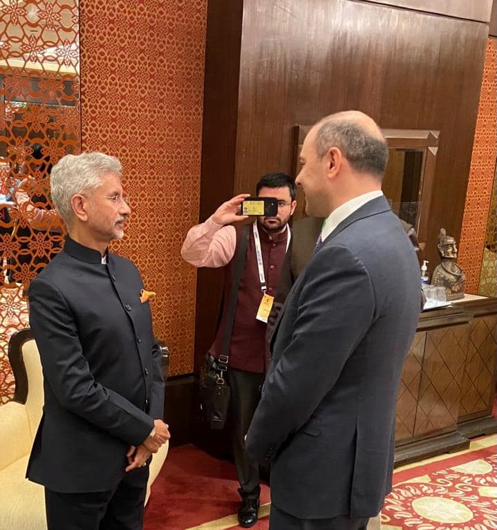 В Нью-Дели секретарь Совета Безопасности Республики Армения Армен Григорян встретился с министром иностранных дел Индии