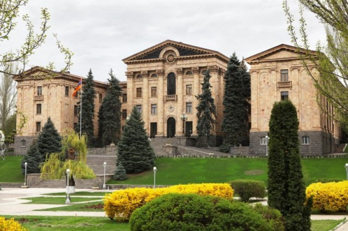 ԱԺ արտահերթ նիստը շարունակվում է․ ուղիղ հեռարձակում 