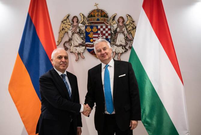 Հունգարիայի փոխվարչապետն ընդունել է Վրաստանում ՀՀ դեսպանին