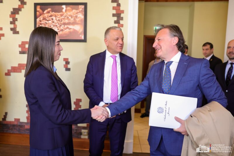 ՆԳ նախարարը ԵՄ դեսպանների հետ քննարկել է վիզաների ազատականացման գործընթացը