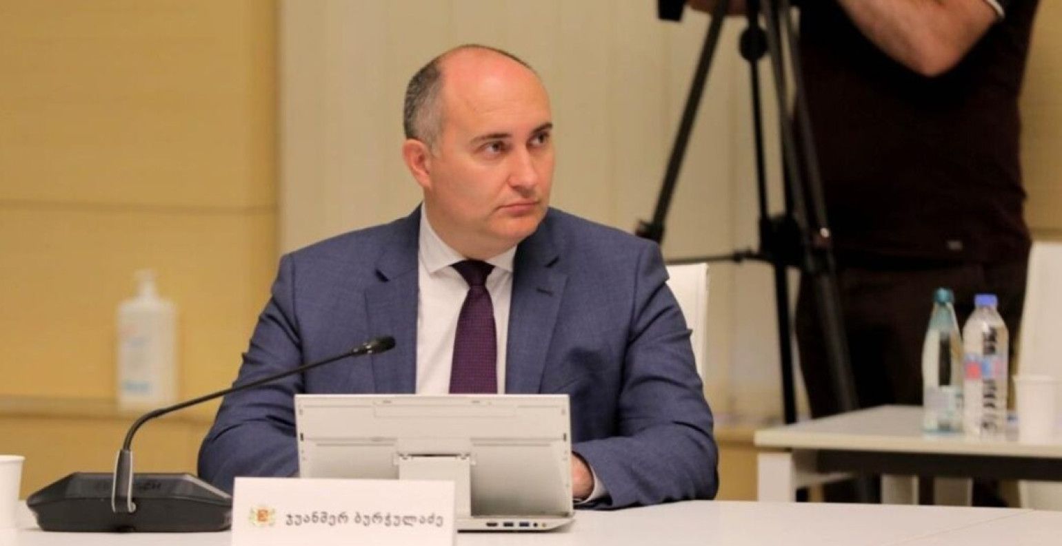 Վրաստանի պաշտպանության նախկին նախարարը կոռուպցիայի մեղադրանքով ձերբակալվել է 