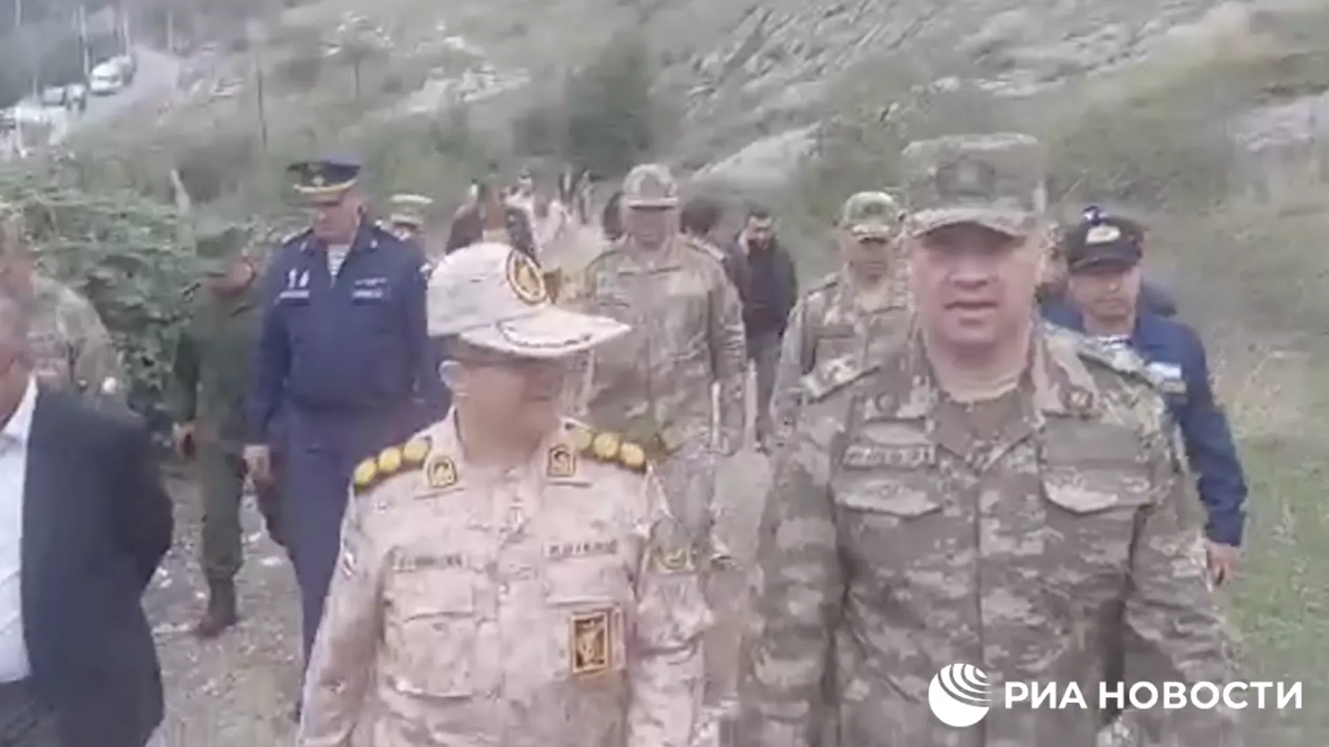 Оտարերկրյա ռազմական կցորդները ժամանել են Ստեփանակերտի արվարձաններ. «ՌԻԱ Նովոստի»