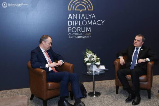 Բայրամովն ու Կլաարը քննարկել են ՀՀ-Ադրբեջան հարաբերությունների կարգավորմանը վերաբերող հարցեր
