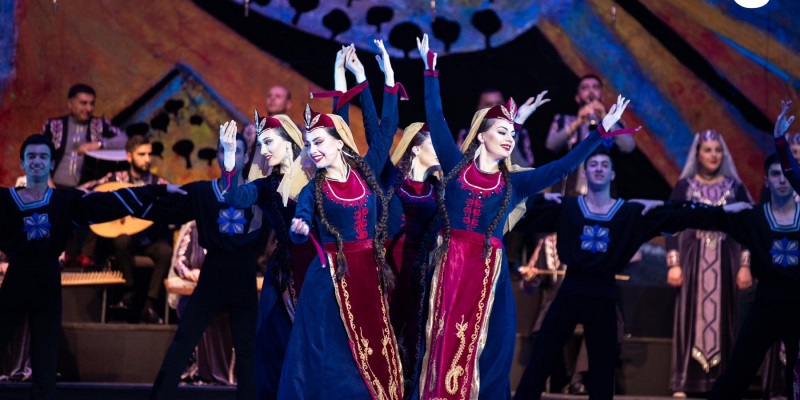 Հայաստանի պարի պետական և Թ. Ալթունյանի անվան երգի-պարի անսամբլների համար տարին հոբելյանական է