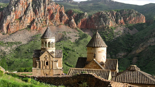 Արշավախումբը բարձրացել է սարն ու մթության պատճառով չի կարողացել իջնել
