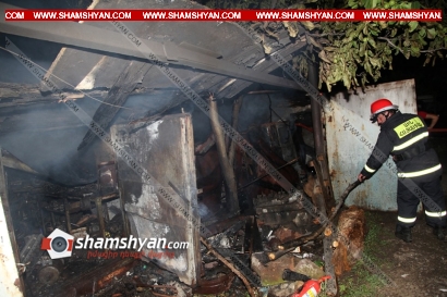 Հրդեհ Աքորի գյուղում. այրվել է 3 վագոն-տնակ, ավտոտնակը եւ ներսում գտնվող «ՈՒԱԶ»-ը