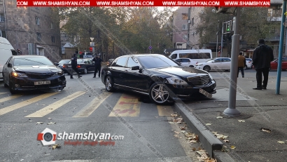 Ավտովթար՝ Երևանում. բախվել են Mercedes Տ550-ն ու Toyota Camry-ն