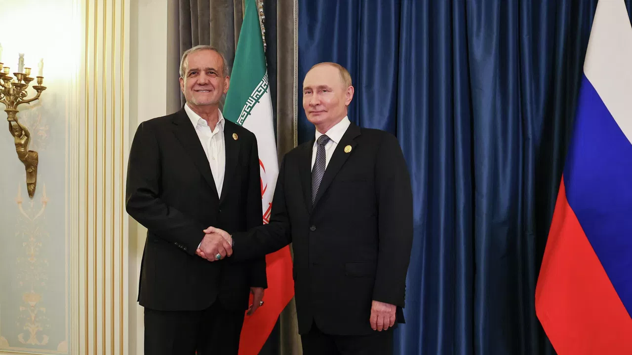 Պուտինը Բիշքեկում հանդիպել է Իրանի նախագահ Փեզեշքիանի հետ